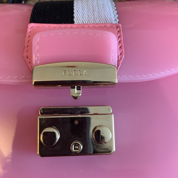 NWT Furla candy meringa crossbody bag - Picture 3 of 6
